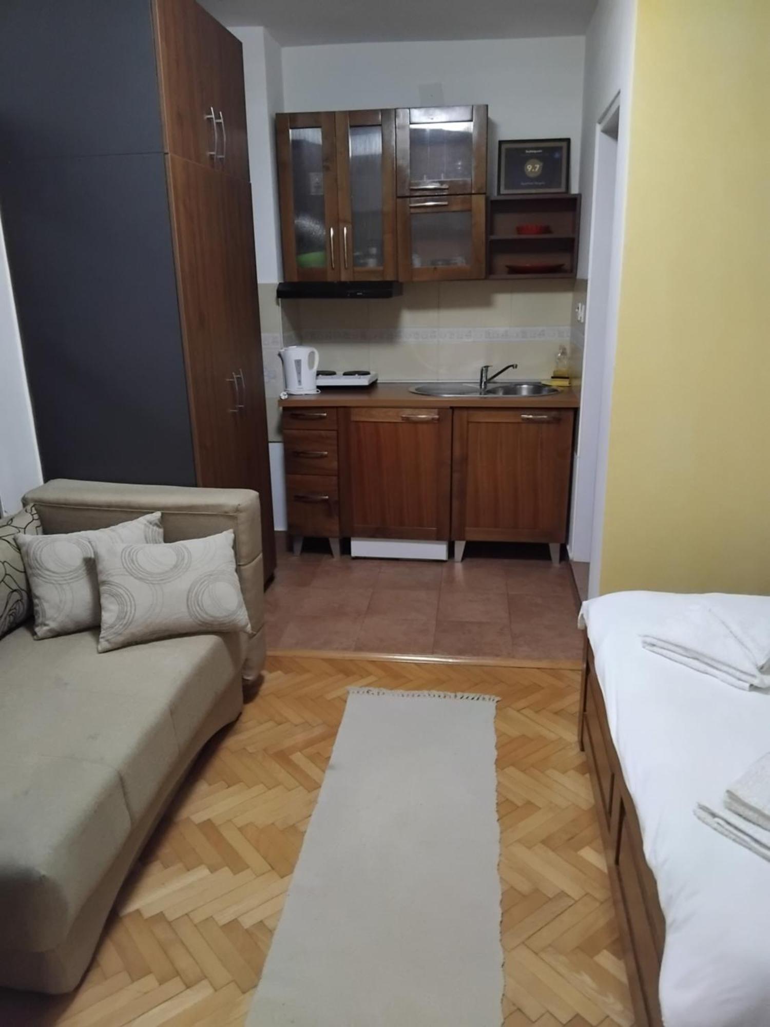 Studio Apartmani Pergolo Centar Soko Banja Εξωτερικό φωτογραφία